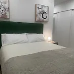 Paseo De La Estacion Apartment *